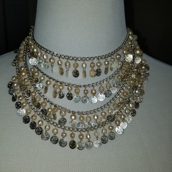 no brandf Jewelry - Free with $20 purchase 16" Pearl gold 4 strand necklace
